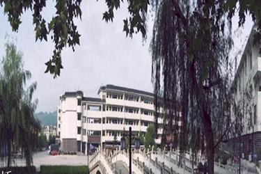 成都铁路卫生学校卫校学什么课程