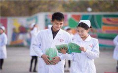 成都卫生学校2024的学费是多少