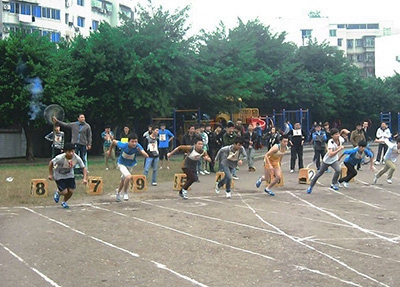  四川慧明中等专业学校是民办学校还是公办学校？