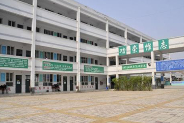 内江铁路机器校园(安德内江校区)2019高铁铁路学习费用一年若干钱