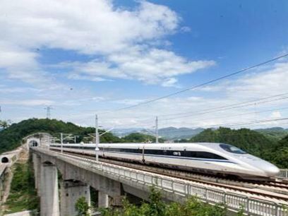 成都铁路技工校园地点在那里？怎样搭车