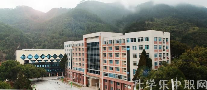 宣威三明中等职业技术学校
