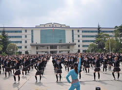 2020年云南省曲靖幼儿师范学校招生专业计划人数'