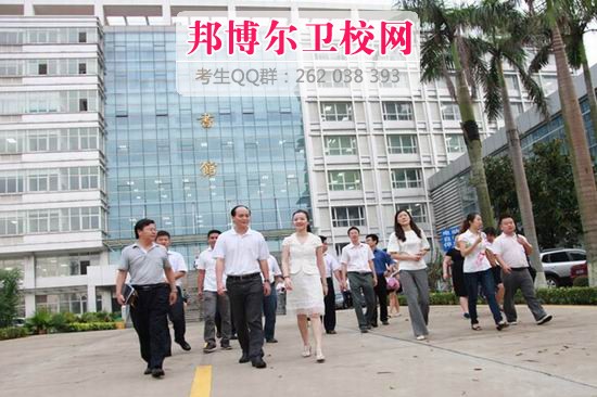 海南医学院1