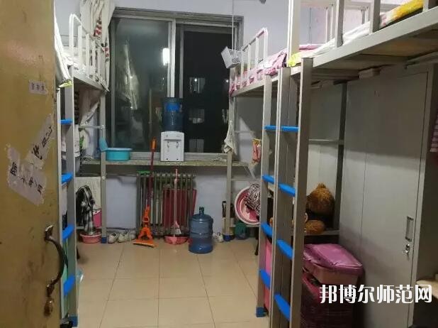吉林大学师范学院宿舍条件