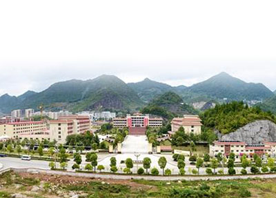 四川照顾护士职业学院
