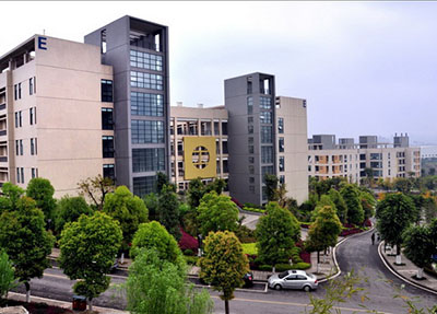 修建大楼.jpg