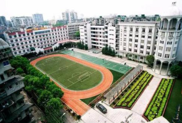 成都正轨高铁校园有哪些