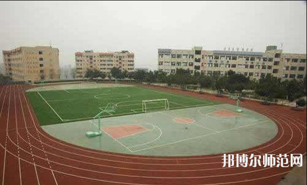 重庆万州幼师职业高级中学学费