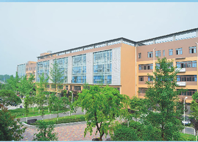 四川铁讲职业学院