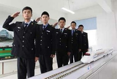 成都郫县铁路工程校园铁路乘务专业成长远景怎样样?