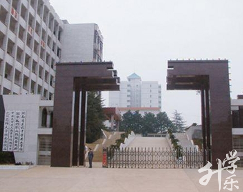 北京医药职工中等专业校园