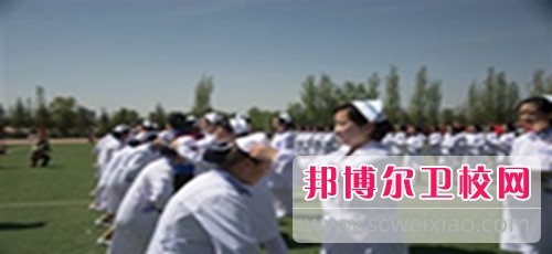 成都卫校初中生能上吗