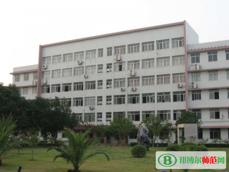 广西师范大学漓江学院