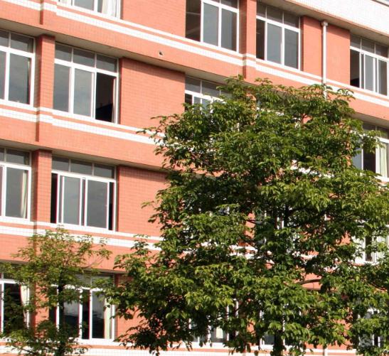 成都市建筑学校的独特育人模式?