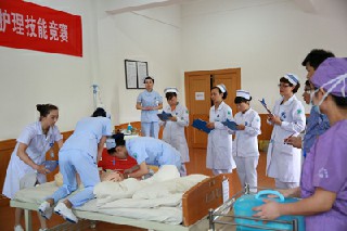 四川省国民病院***学校好欠好_学习费用尺度