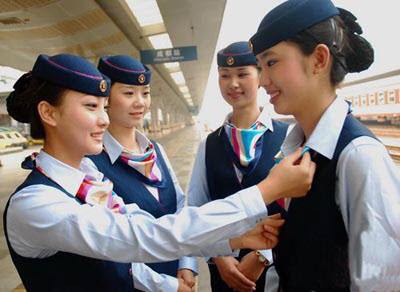 2020年成都高铁乘务学校招生简介