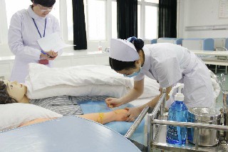 四川高级护理专业课程