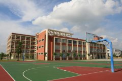 成都的汽修学校有哪些？成都汽修学校排