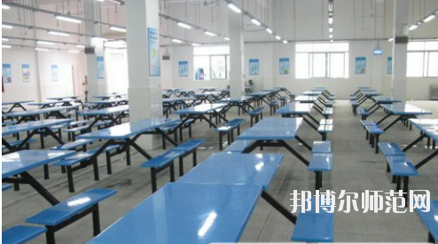 镇原兴华幼师职中