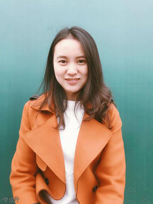 初中女生毕业学铁路