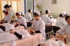 2024年成都卫校护理专业秋招生简章
