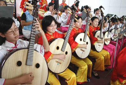 女孩上技校学什么