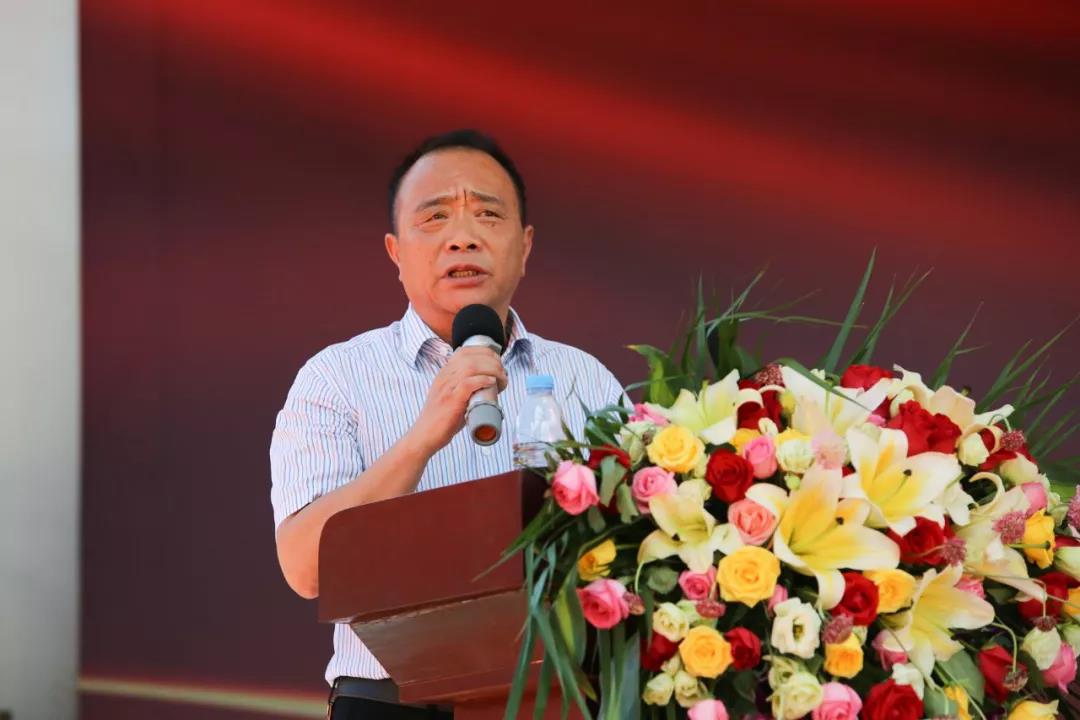 云南经贸外事学校