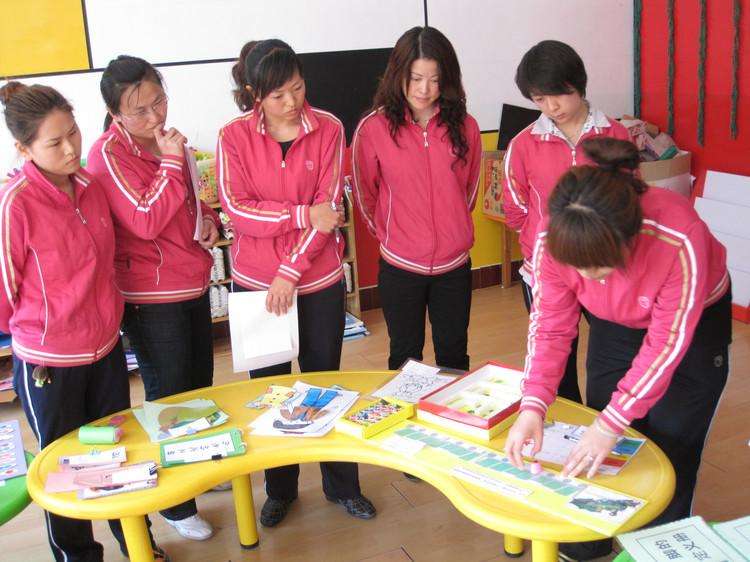 初中毕业可以做啥工作