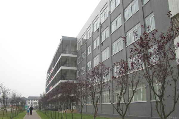 成都机电学校